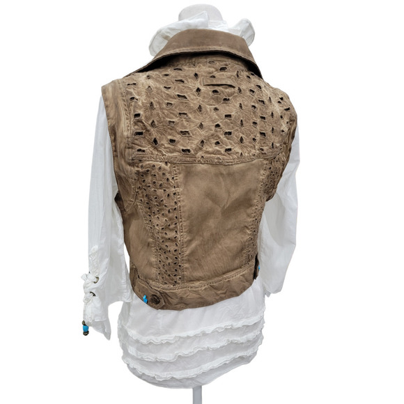 Dismero Italian Ruffle Blouse and Distressed Vest With Turquoise Accents SMALL - Picture 7 of 16